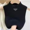 2023 Nieuwe Zomer Mouwloze Korte Designer Kleden Vrouw Vest Womens Knit Shirt Sexy Top Vesten Top Vest Jumper Truien