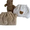 Cobertores Swaddling Urso Bordado Macio Inverno Quente Carrinho Cobertor Engrossar À Prova de Vento Crianças Correias Criança Quilt Manto Capa 231017