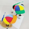 Chapeau d'animal de compagnie de vêtements de chien avec conception d'hélice mignon drôle coloré adorable casquette de baseball anti-soleil pour l'été