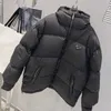 Parkas de plumón para mujer, diseñador de invierno 2023, nueva moda de lujo, etiqueta pequeña triangular, abrigo de plumón de ganso blanco 90, abrigo cálido KNTS