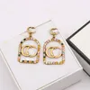 Designers Boucles d'oreilles étalons Lettre de designer oreille à chute d'oreille longue gold femelles plaquées colorées boucles d'oreille en cristal pour la fête de mariage