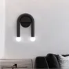 Lampade da parete Nordic LED Light Moderno Semplice Nero Apparecchio di illuminazione Creativo Soggiorno Bagno Comodino Decorazioni per la casa Lampada da applique per interni