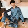 Męska odzież snu Mężczyźni Pajama Zestawy Satin Satin Satin For Man Shirt Długie rękaw Piżama Męska moda miękka domowa noc noszenie duży rozmiar salonu 231018