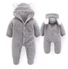 Pagliaccetti Footed Born Baby Autunno Inverno Caldo Coral Fleece Costume Infant Bebe Bambini Sleepwear Tute complessive 231018