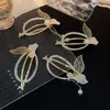 Hair Clips Pearl Fish Tail Shape Claw Crystal Hollow Clip Geometric Frog BuckleClip Woman Twist Accessories