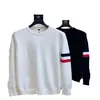 Designers Pull Hommes Femmes À Manches Longues Pulls De Rue Noir Blanc Bleu Pulls Garder Au Chaud Confortable Top1 Haute Qualité 4 Styles Taille M-3XL Vêtements En Vrac