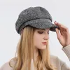 Berets CHRLCK Mode Achteckiger Hut Frauen Winter Streifen Kappe Britische Frankreich Retro Mode Sboy Cap Solide Weibliche Baskenmütze Maler Kappe 231020