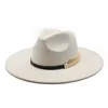 BERETS FOUR SEASONS FEDORAS CAPS FOR WOMEN and MEN SUEDEフォーマルハット57-58cmフラットブリムメタルフィッシュボーンストラップデコレーションファッション