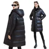 Trench da donna Piumino nero di media lunghezza imbottito in cotone 2023 Inverno al ginocchio sciolto spesso