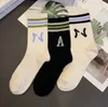 Chaussettes quatre saisons avec lettres brodées, bas amples en Jacquard de couleur contrastée, Style Couple, nouvelle collection