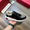 Scarpe firmate Uomo Gancini Sneaker bassa in pelle di lusso Tela in gomma Slip on sneaker Taglia moda all'aperto Scarpe casual Runner Suola Wallabee Scarpe Taglia 39-45