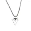 Pendentif Colliers 1PC Triangle en acier inoxydable Symbole géométrique Collier pour hommes Chaîne de boîte