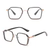 Apariencia -1 -1 5 -2 -2 5 -3 5 Blue Light Bloqueo de gafas de miopía terminada Mujeres