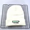 Bérets Broderie Personnalité Pleine D'énergie Automne Hiver Unisexe Doux Beanise Crâne Chapeau Femmes Keepwarm Patinage En Plein Air Casquettes Froides Zj11