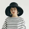 Handgjorda kvinnor Summer Sun Hat Big Eaves Beach Japanese Hepburn Style Holiday Fold Fisherman Cap Temperament Flat 230920