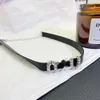 Jóias de luxo 2023 nova gargantilha colar preto neckchain colar osso corrente feminino pequeno vento perfumado ins curto neckband m acessórios de moda