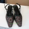 Designer de luxo Sapatos de vestido de renda Glitter Rhinestones Bombas Sandálias de cristal sapato transparente Sexy Black High Heels Party Prom