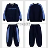 Kläder sätter tonårspojkkläder set Autumn Winter Letter Pullover Sweatshirt Top and Pant Suit Children 2 Pieces Outfit Tracksuit Loungewear J231020