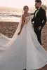 Elegante vestido de novia árabe de sirena de Dubai con tren desmontable Un hombro Manga larga con cuentas Top de lentejuelas Vestidos de novia de satén de marfil blanco 2024 Vestidos de novia