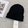 Designer Beanies Mens and Womens Hats Fall Winter Thermal Knit Letter Hat Ski Brand Bonnet Plaid Skull Caps Luxury Warm Cap bra trevligt