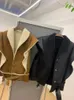 Vestes pour femmes Veste coréenne Moto Veste de cheveux d'agneau Boucle en cuir Buckskin Velours Épissage Fourrure Un manteau d'hiver