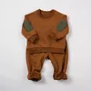 Conjuntos de roupas Bebê Meninos Fatos Casual Moda Patchwork Hoodies Ternos Moletom Calças Conjuntos de Suéter Infantil Ternos Crianças Roupas 231020