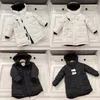 enfant vers le bas manteau designer fille blanc mode outwear vêtements ensembles Angleterre style bébé garçons noir hiver neige manteaux chauds vêtements