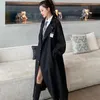 Trench da donna 2023 Giacca a vento nera da donna Cappotto lungo Primavera Autunno Cintura doppiopetto Capispalla femminile Colletto couverture allentato