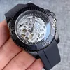 Horloges Zwart NH70 Mechanisch Horloge Heren Skeleton Holle wijzerplaat 120 klikken Bezel Ring Mat inzetstuk Saffierglas Gebogen uiteinde Rubber