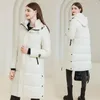 Trench da donna Piumino nero di media lunghezza imbottito in cotone 2023 Inverno al ginocchio sciolto spesso