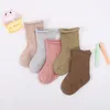 Skarpetki dla dzieci 5 Pairs/Lot Baby Socks Dzieci Dziewczyna Zimowa zima ciepłe skarpetki Silne kolory Akcesoria na 0-12 lata Dziecko Fall 231020