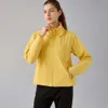 Lu Align Lu Women's Sports Jacket Coat Yoga WindProof暖かい屋外冬のハイキングジャケットを保持するポケット防水ジッパー