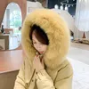 Piumino da donna invernale bianco in piuma d'anatra di media lunghezza coreano collo in vera pelliccia naturale elegante cappotto sottile celebrità di Internet