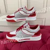 2023 Nya Hot Brand Sports Shoes Retro Leather Platform Color Matchande Bekväma herr- och kvinnors sportskor Fashionabla färg Colas Sneakers FD231010