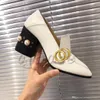 Designer classique chaussures habillées de luxe rivet en cuir talon épais talons hauts peau de vache bouton en métal mariage femmes perle chaussures de bateau à talons hauts