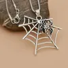 Naszyjniki wiszące 10pcs Charms Spider Halloween Naszyjnik dla mężczyzn Kobiet Biżuteria Prezent T-04