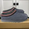 Pantofole Tasman Ciabatte in pelliccia di castagna Stivali di pelle di pecora ultra mini Shearling Stivali con plateau Tazz Semi di senape Castagna Nero Marrone chiaro Inverno Australia soffice pelliccia Muli Scarpe