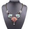 Chaînes Design chaîne chaîne cristal collier pour femmes corde noire strass fleur déclaration colliers à la mode dames 2023