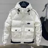 Herren Winter mit Kapuze mit Kapuze mit Kapuze -Down -Jacke kurzer Stil ohne Waschbrot Jugendbevölkerung beliebte Feste Farbe Freier Oberbekleidung