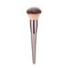 Outils de maquillage Grande taille Brosse de contour unique Tampon personnalisé Mélange Brosse de maquillage pour le visage Pommettes Poudre Cosmétiques Outils 231020