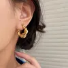 Çember Küpeler Klasikler Altın Renk Twist Kalın Çember Kadınlar Paslanmaz Çelik Distorsiyon İçerleği Huggie Kulak Toku Takı