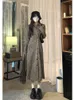 Robes décontractées de base Polo robe tricotée avec boutons polyvalent mince Midi coréen français manches longues automne luxe 231019