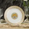 ボウルと料理のセットJingdezhen Bone Porcelain Ceramic Tablewareセット家庭用ヨーロッパスタイルの白い磁器ボウル料理とギフト