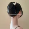 バタフライヘアスティックチャイニーズスタイルファンプラムブロッサムフラワーヘアクリップハンフパールタッセルチョップスティックウェディングヘアアクセサリー