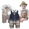 Rompers Gentleman baby style short sleeve wedding and party baby boys clothes cut romper clothes 231020