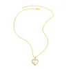 Naszyjniki wiszące złoto splowany księżyc i gwiazda dla kobiet romantyczne CZ Crystal Heart Pearl Jewelry Friends Prezenty NKEB721