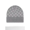 Bonnet Winter Cap Hat Beanie Checkerboard Europe och USA visar små trender utomhus spor solglasögon