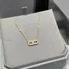 Toppkvalitetsdesigner halsband tre diamant för kvinnor full diamant glidande pendell flexibel rullande benben kedja