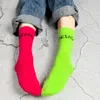 Designer cor carta meias moda novidade harajuku letras meias homens mulheres algodão skate rua casual sock2526