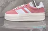 Chaussures de créateurs Pulse Mint Pink Core Noir Blanc Solar Orange Solar Green Gris Blanc Super Pop Pink Presque Jaune Femmes